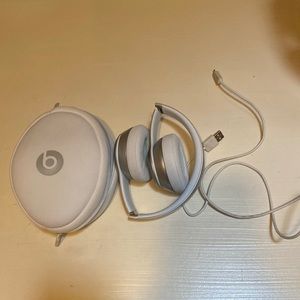Beats Wireless Headphones